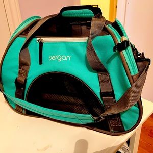 S/M Comfort Cat Carrier